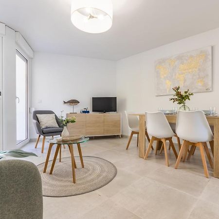 Boooom!!! Apartment With Swimming Pool 萨洛 外观 照片