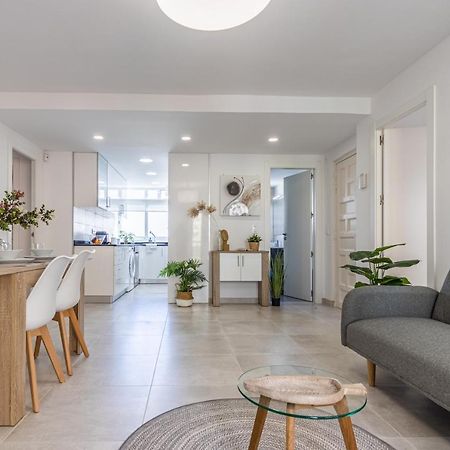 Boooom!!! Apartment With Swimming Pool 萨洛 外观 照片