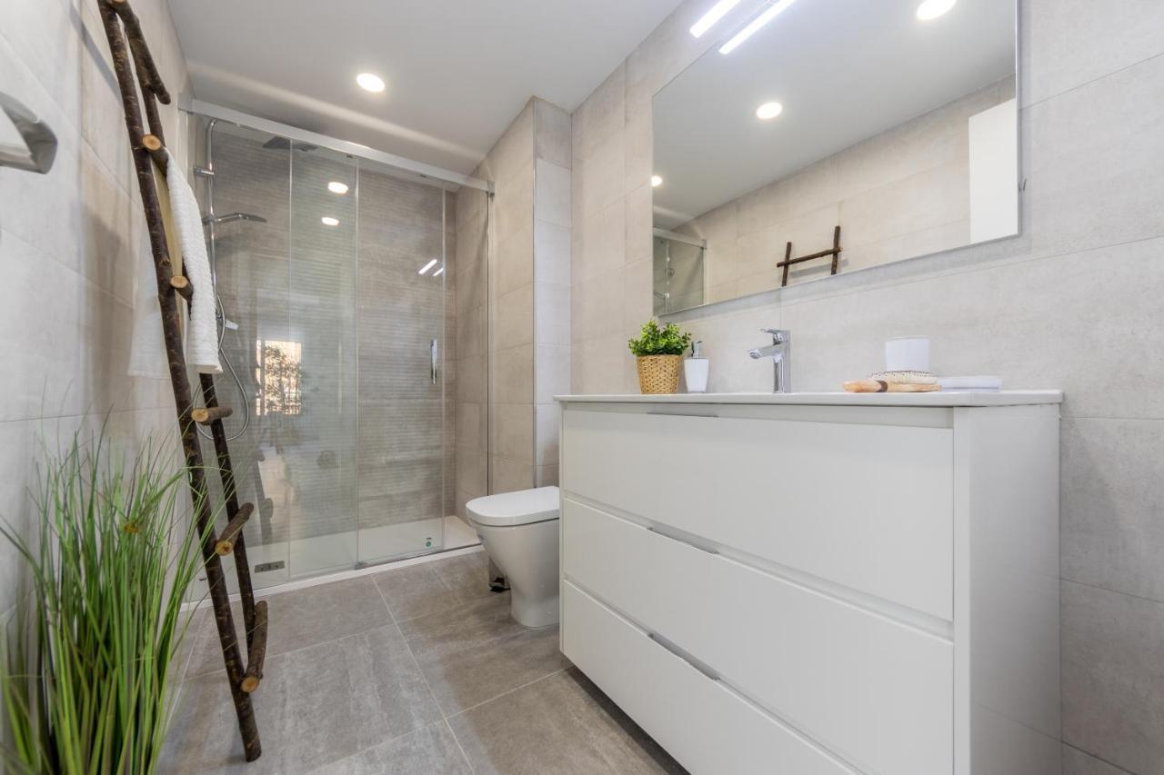 Boooom!!! Apartment With Swimming Pool 萨洛 外观 照片