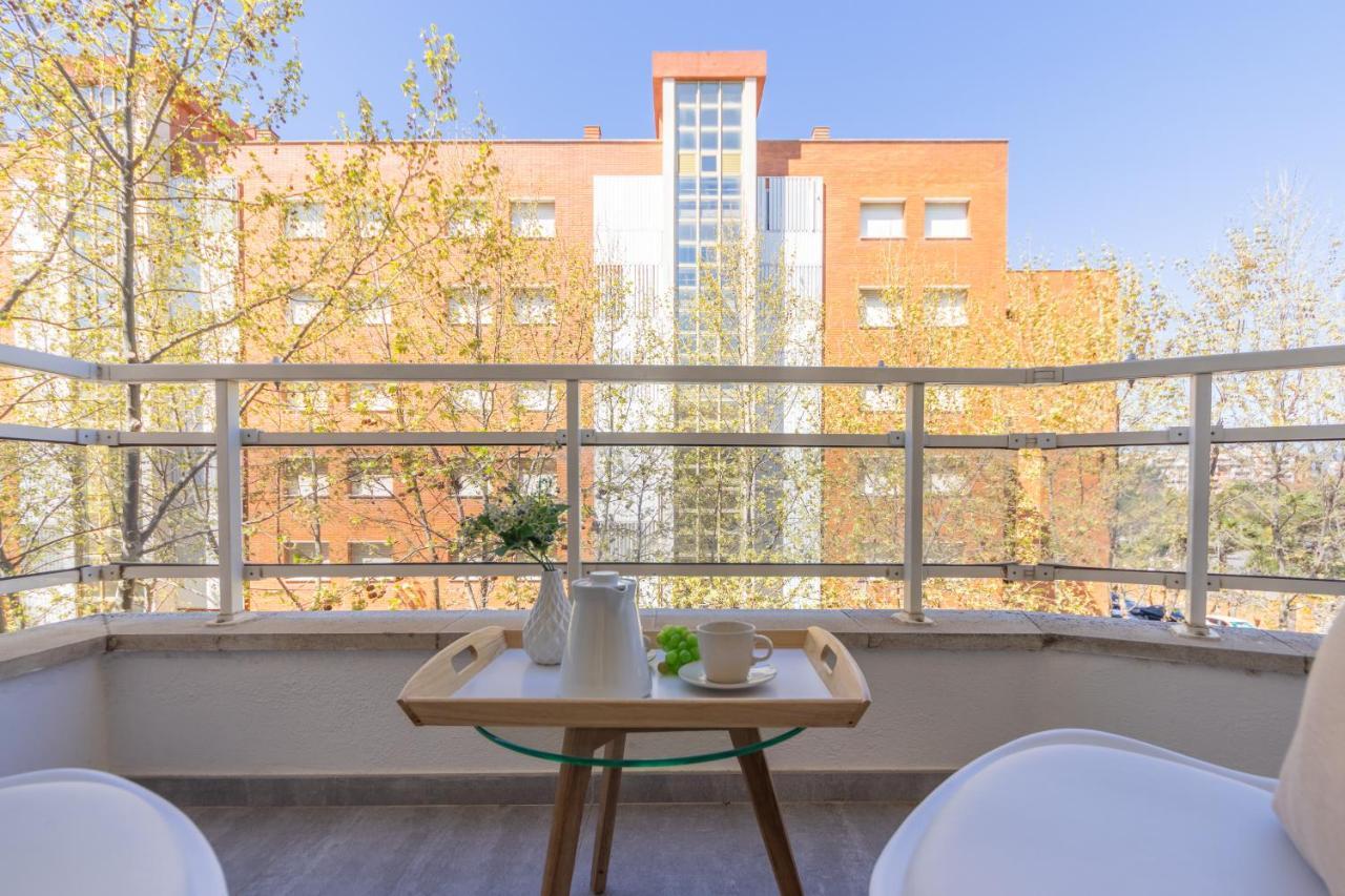 Boooom!!! Apartment With Swimming Pool 萨洛 外观 照片