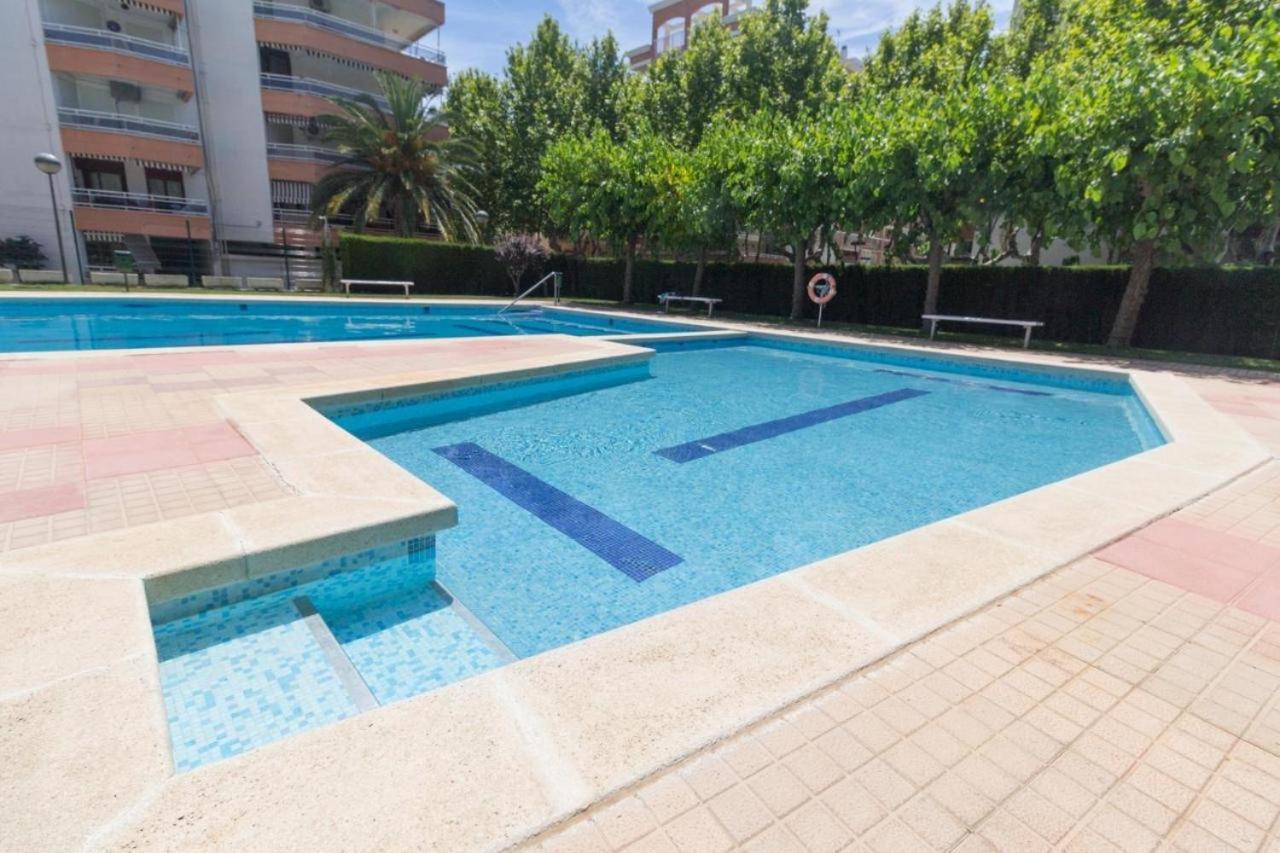 Boooom!!! Apartment With Swimming Pool 萨洛 外观 照片