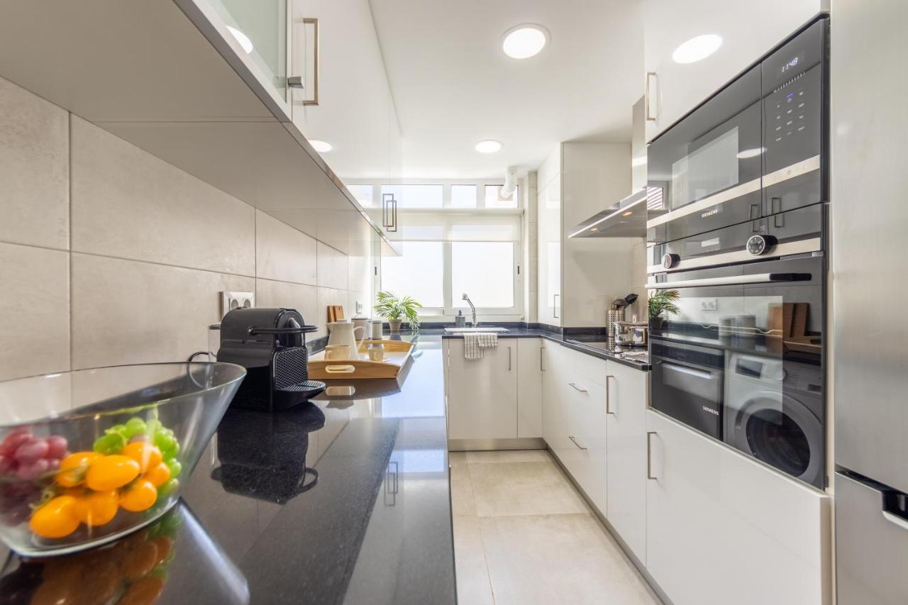 Boooom!!! Apartment With Swimming Pool 萨洛 外观 照片